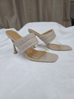Shoe Dazzle Quilted Beige & Clear Strap High-Heel Sandals